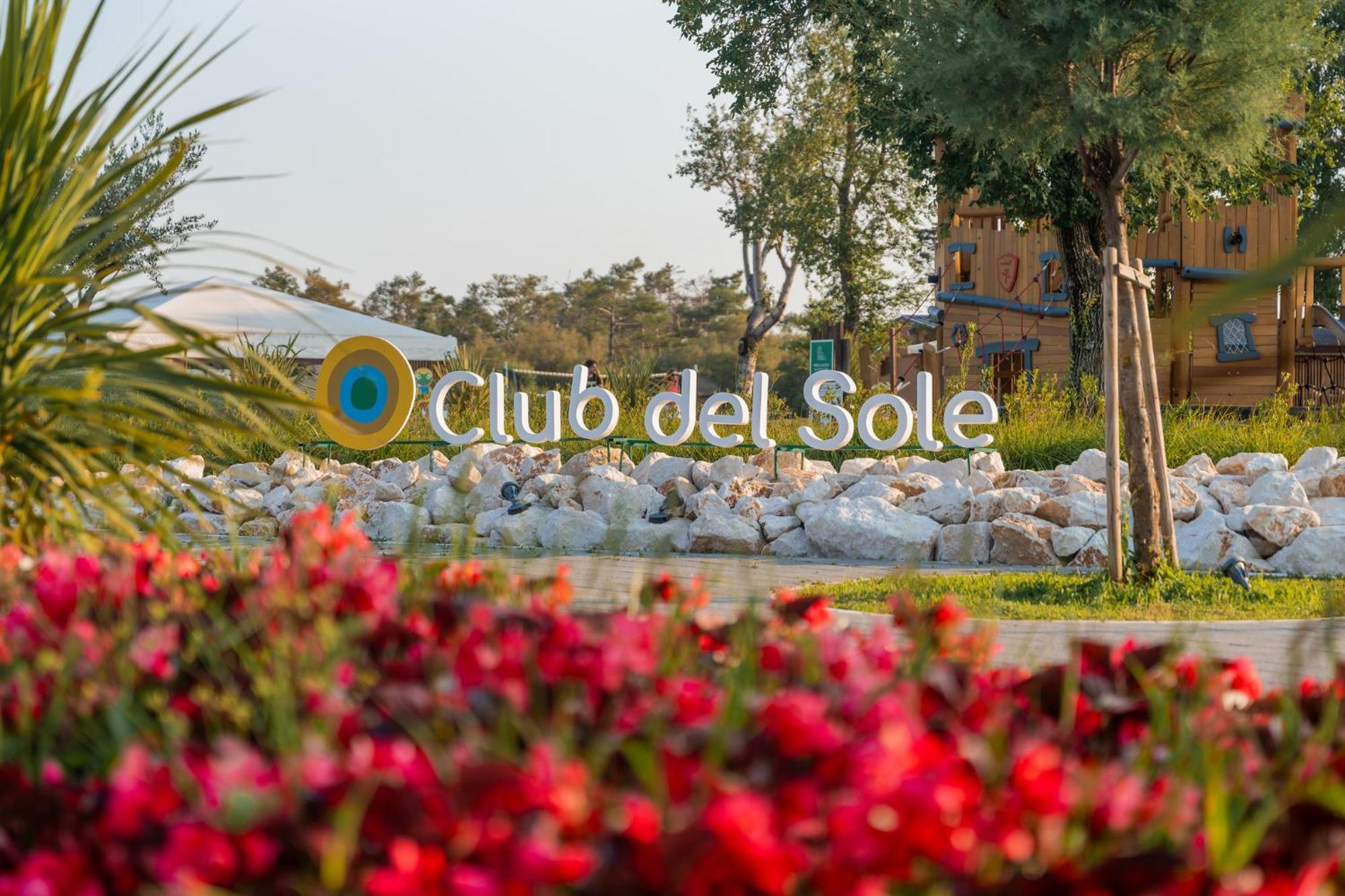 Club Del Sole Spina Family Collection 호텔 리도 디 스피나 외부 사진